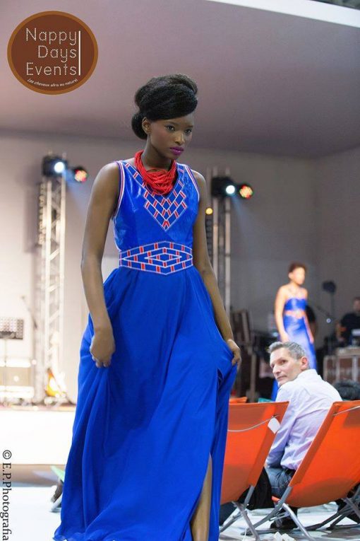 Robe longue brodée – Image 4