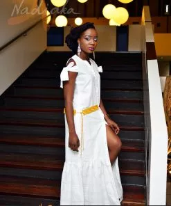 Longue robe  blanche