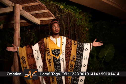 Ensemble tunique et piece Agbara brodée