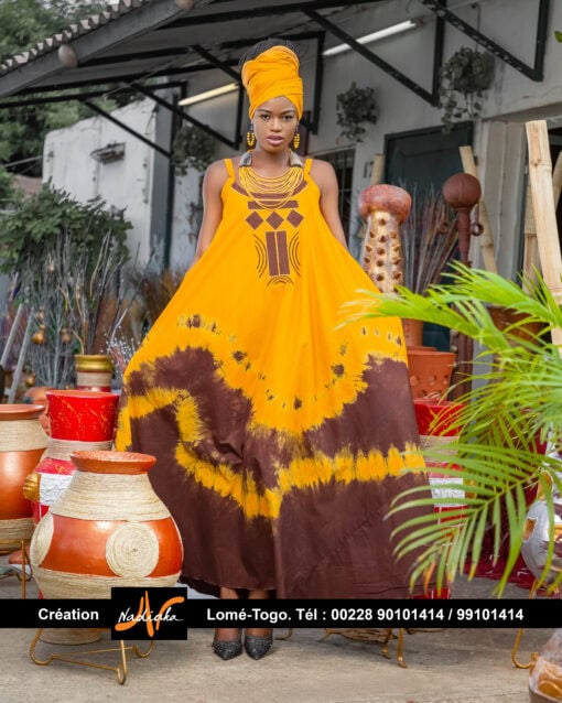 Robe longue batik brodée