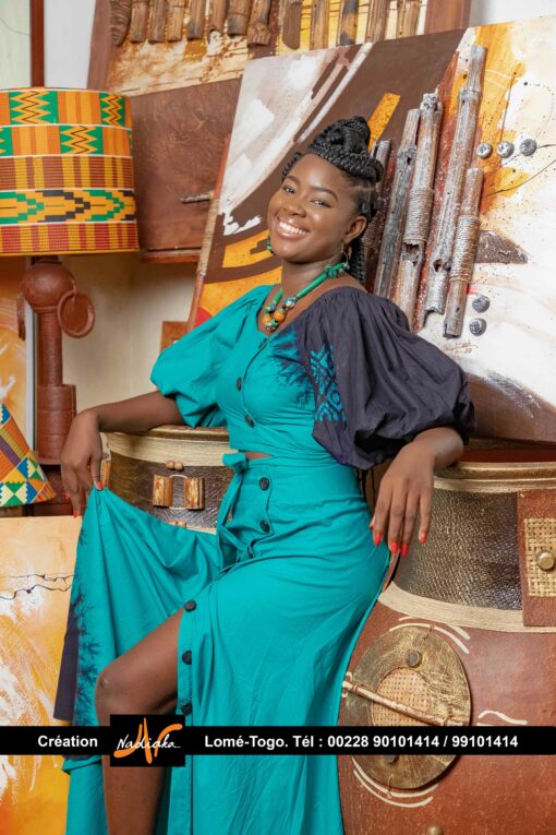 Ensemble Crop top croisé et jupe longue batik – Image 3