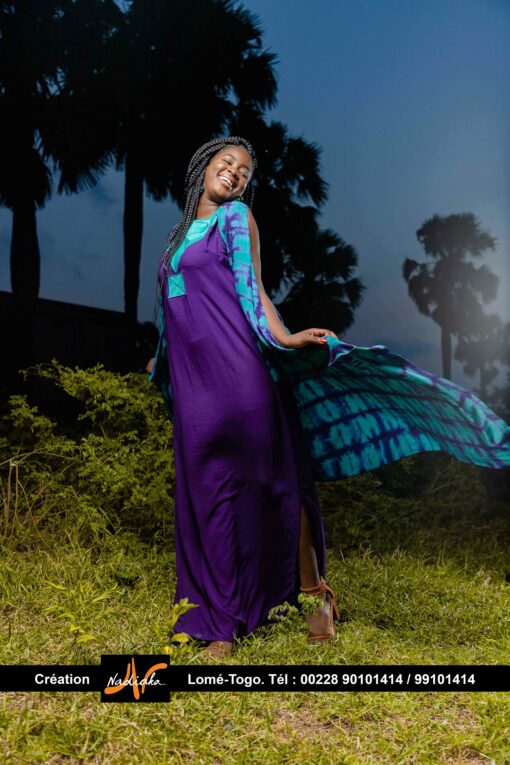 Ensemble robe longue tunique violette brodée et cap batik – Image 2