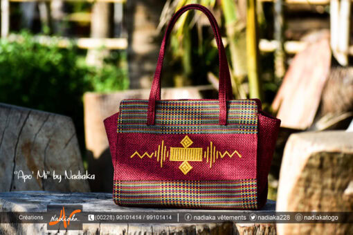Sac à main brodé "Apo'Mi" couleur rouge