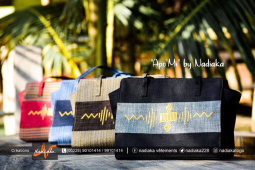 Sac à main brodé "Apo'Mi" Noir – Image 2