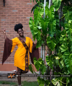 Robe cache cœur, asymétrique, tissu coton batik, couleur orange marron.