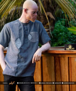 Chemise manches courtes, en tissu lin gris mix pagne tissé avec broderies