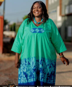 Robe boubou tunique batik brodée, couleurs dégradées Vert/bleu roi.