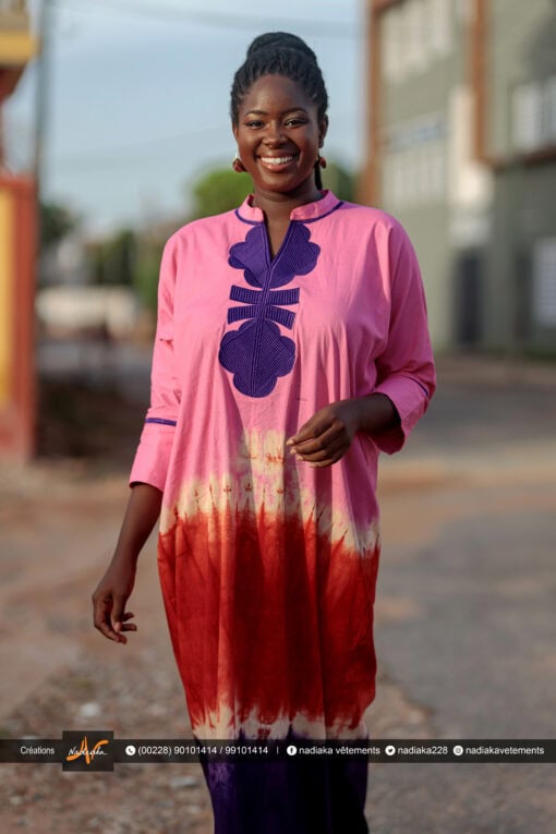Robe tunique longue batik brodée, Couleurs dégradées Rose/Rouge/violet.