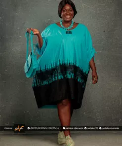 Boubou court tie & Dye brodé, couleur bleu turquoise / noir.