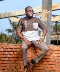 Chemise en lin brodée marron