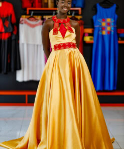Robe de soirée longue ovale brodée, avec ceinture brodée assortie, tissu Tafettas lustré jaune moutarde, Dos à lacets