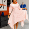 Robe asymétrique brodée en lin avec des manches 3/4 de couleur rose